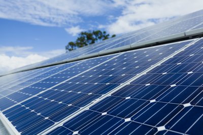 Check: Funktionsfähigkeit der Photovoltaikanlage zum Frühlingsbeginn : 
