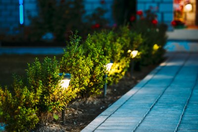 Licht: Beleuchtungstipps für Garten und Balkon